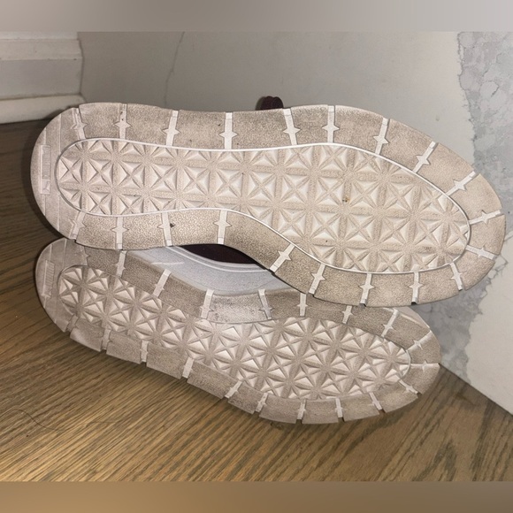 Puma Burgundy Red Mayze Stack Edgy Cord Platform Sneakers women’s size 8 - Picture 10 of 13